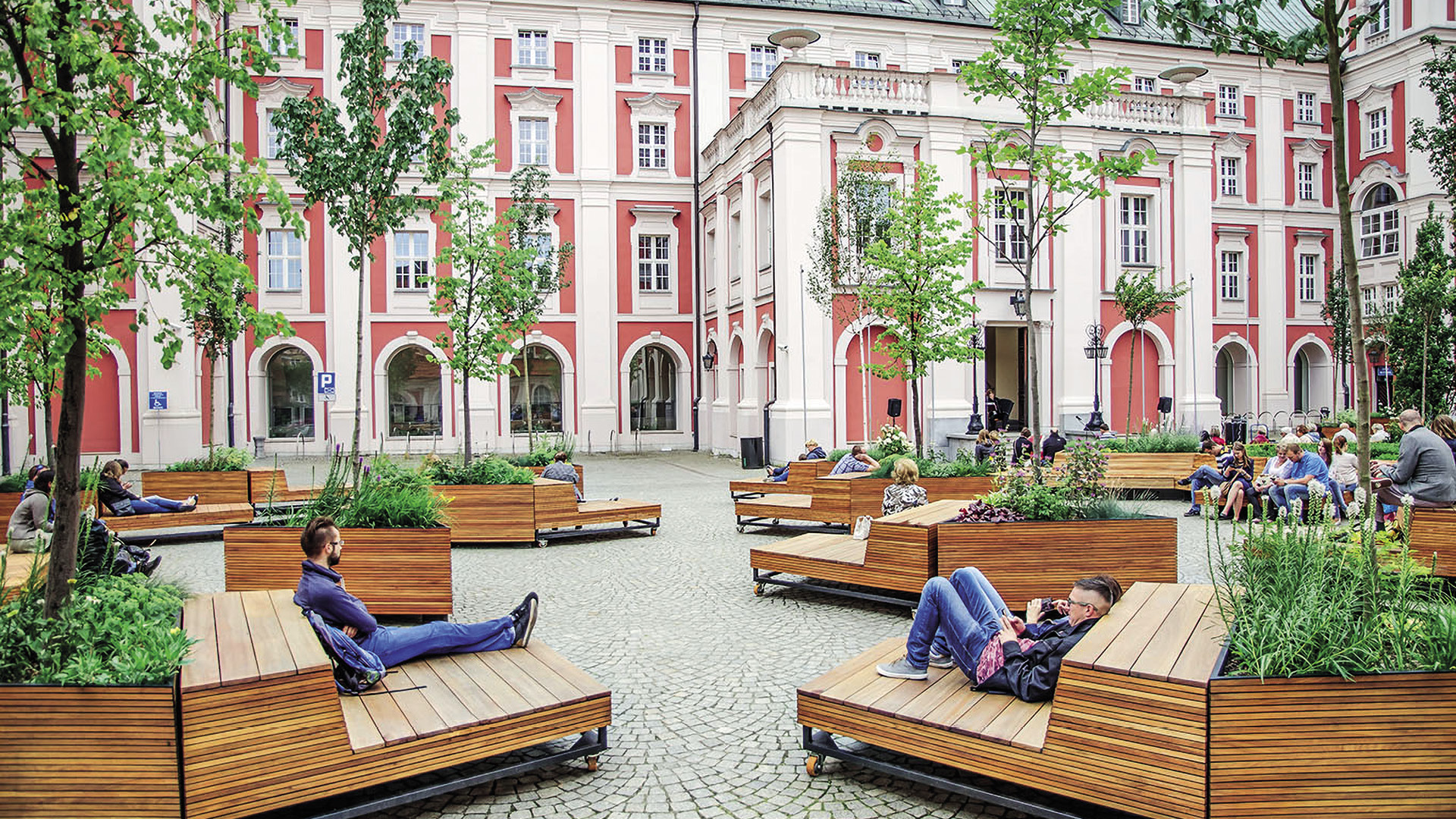 Meanwhile placemaking: how to give purpose to neglected spaces?